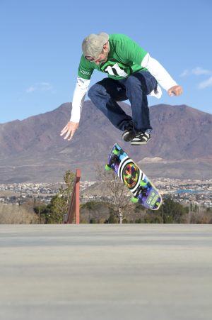 bill_robertson_double_fingerflip